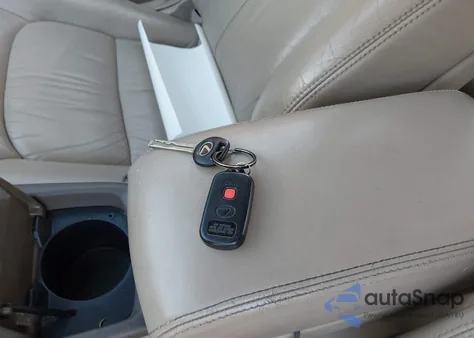 1997 Lexus Sc 300 z USA, uszkodzony, nr VIN JT8CD32Z2V0039032